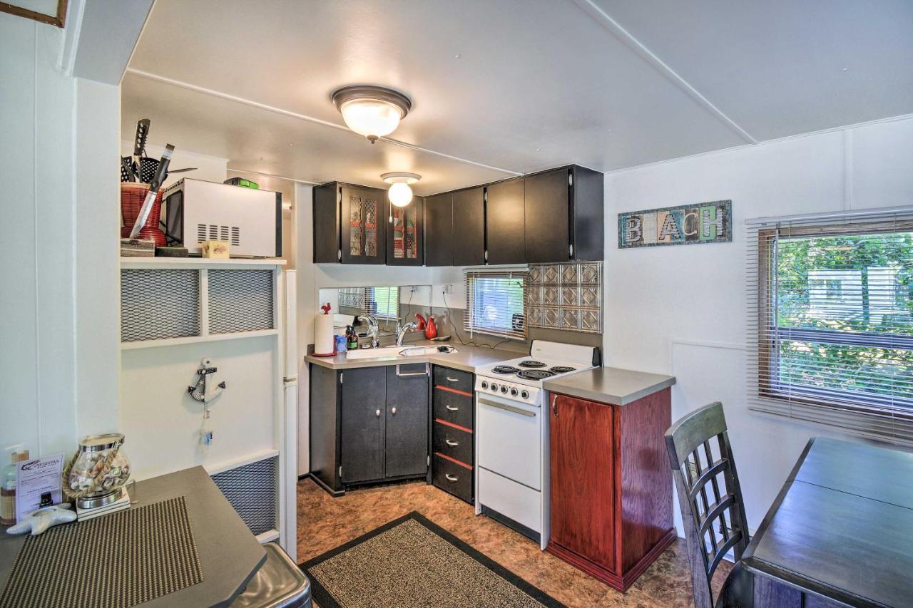 Coastal Pnw Gem With Hot Tub - Walk To Beach! Grayland Екстер'єр фото